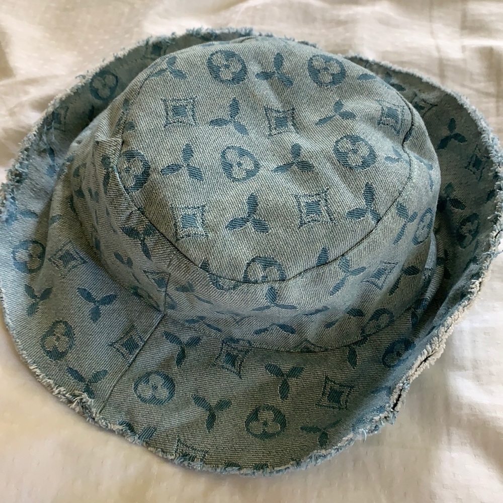 LUXURY bucket hat (reversible)